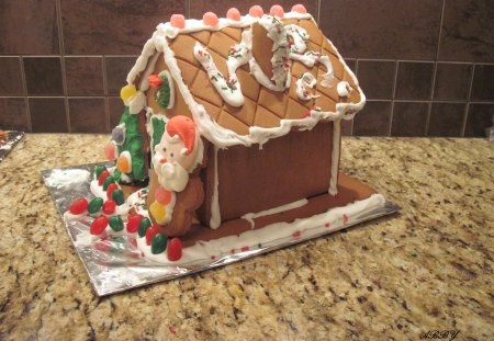 gingerbread house with candy - gingerbread, white, red, green, photography, brown, candy