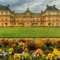 gardens at a paris castle