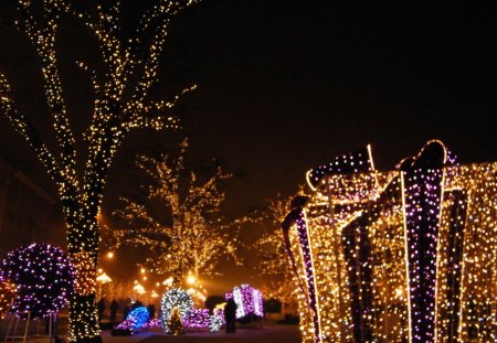 illuminations Warsaw - winter, illuminations, package, christmas