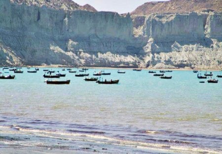 The boats - sky, boats, mountain, sea