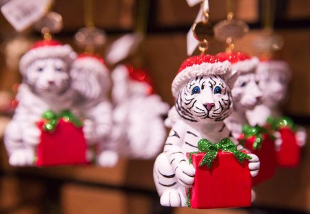 Ren (as a tiger ornaments) - christmas, white, ornaments, ren, tiger