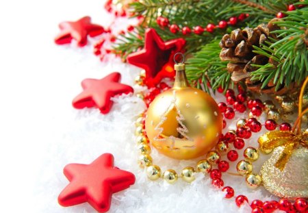 * Golden and red * - chain, bell, christmas, star, christmas balls, merry christmas, red, snow, holiday, golden, happy new yeah