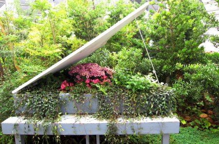 Wooden piano with flowers