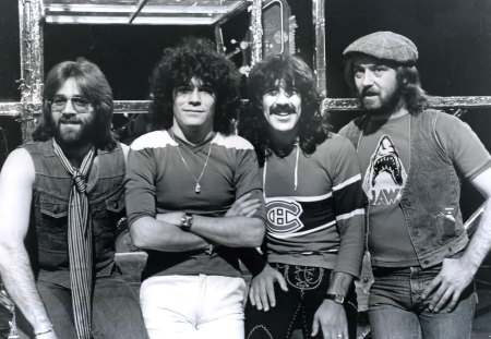 Nazareth - scottish rock bands, nazareth, scottish bands, dunfermline