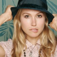 Sarah Carter