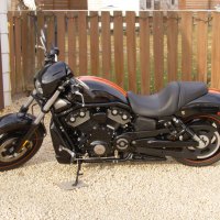 HOT V-ROD