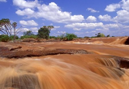 lugard falls kenya - clouds, waterfalls, mud, rocks