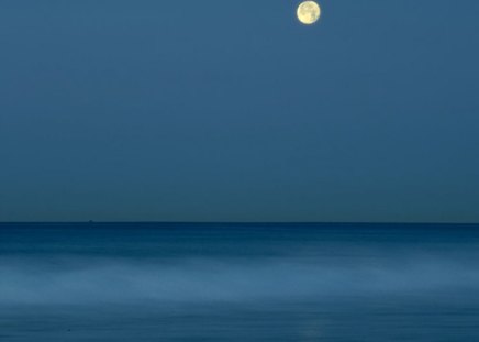 Full moon & calm ocean - moon, ocean, blue