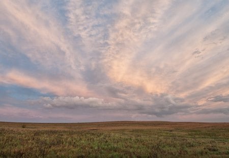 prairie glow - clouds, glow, prairie, grass, sky