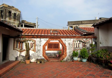 The Historic House - red bricks, plants, Historic, House