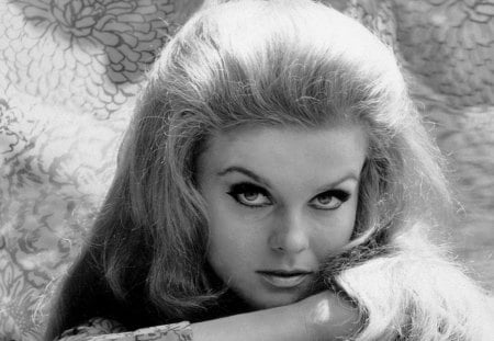 Ann Margret07 - singer, elivs, movie star, dancer