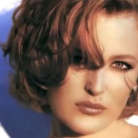 Gillian Anderson06