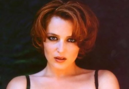 Gillian Anderson07 - the last king of scotland, gillian anderson, the house of mirth, x-files