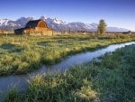 farmhouse in the countryside