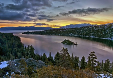 Lovely View - beauty, sky, trees, peaceful, water, mountains, sunset, reflection, clouds, tree, lake, landscape, lovely, nature, woods, forest, beautiful, splendor, sunrise