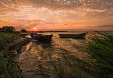 Sunset - sky, lake, boats, clouds, sunset