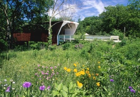 A covered bridge in Cedar, Iowa