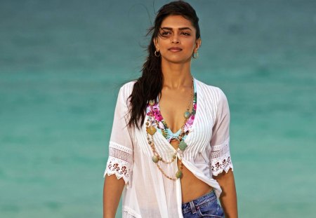 SEXY DEEPIKA - SEXY, HOT, NICE, BABE