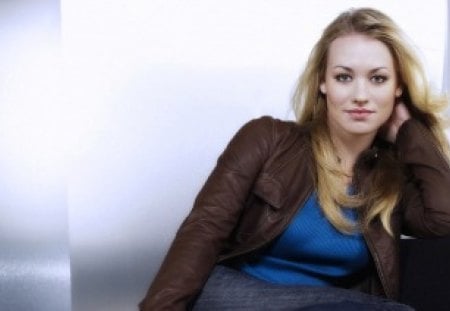 Yvonne Strahovski - sexy blonde, beautiful blonde, Yvonne Strahovski, hot blonde