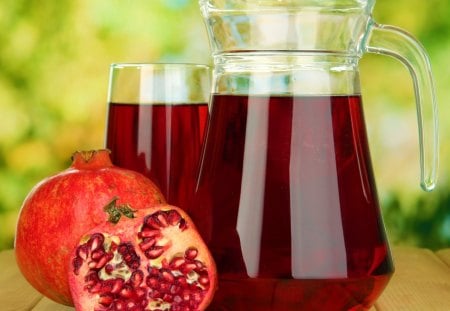 *** Pomegranate juice *** - pomegranate, healthy, food, jouise, fruit