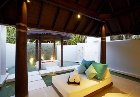 Anantarra Kihavah Beach Hut Spa Maldives