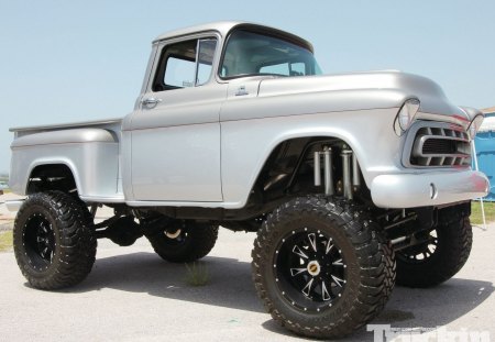 Classic Lift Chevy - Silver, Bowtie, GM, Truck