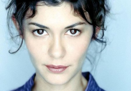 Audrey Tautou - pink lips, shirt, hrdave, girl, cute