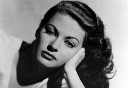 Yvonne DeCarlo06 - the ten commandments, band of angels, Yvonne DeCarlo, lily munster