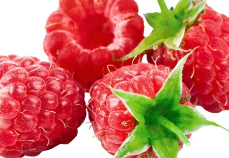 Delicious fruit raspberry - raspberry, red, green, delicious, sweet, fruit