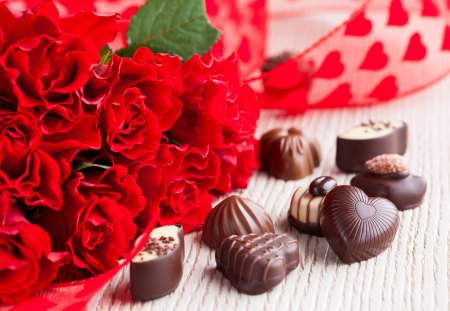 Roses - love, special, roses, good, bouquet, valentine day, rose, hearts, chocolates, romance, valentines day, food, chocolate, red roses, moments