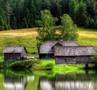 LAKE SIDE CABINS