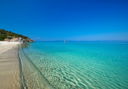 Paradise Lagoon Beach Halkidiki Greece - beach, paradise, water, clear, escape, perfect, mediterranean, halkidiki, holiday, lagoon, sand, ocean, peace, islands, greek, azure, greece, atlantic, blue, island, spa, sea, retreat