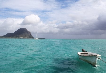 The Small White Boat - Ocean, Boat, White, Sea, Paradise