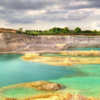 green water pond hdr