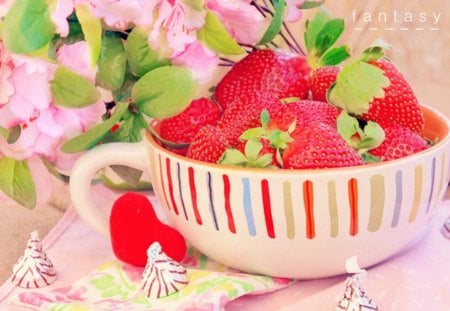 Last Fantasy - strawberries, yummy, fruit, bowl