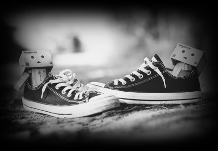 * - wp, Danbo, photography, bw, Chucks