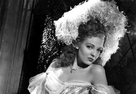 Linda Darnell02 - linda darnell, my darling clementine, the mark of zorro, forever amber