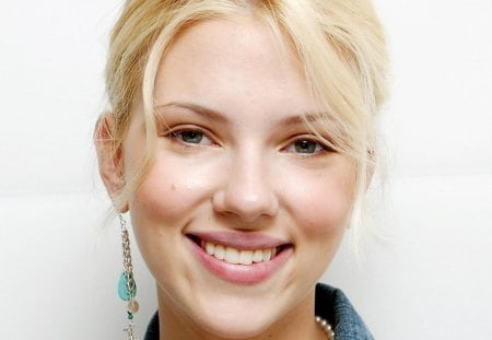 Scarlett Johansson - actress, scarlett, women, johansson