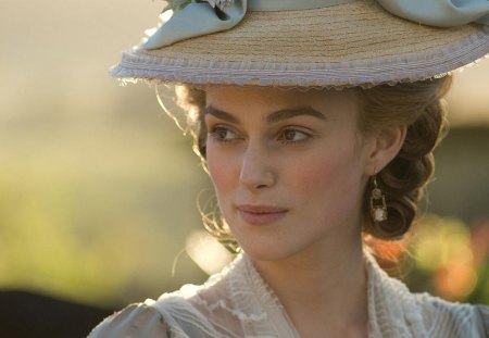 The Duchess - beauty, hat, keira knightley, actress, movie, girl, woman, the duchess