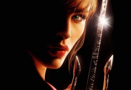 Jennifer Garner - actress, sword, dark, beauty