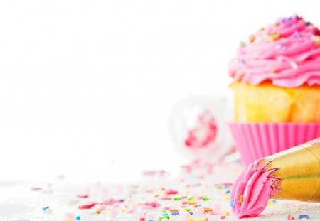 *** Pink muffin *** - creame, muffin, food, dessert, pink