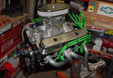 Chevy Small Block 400 HP - power, thrill, components, engine