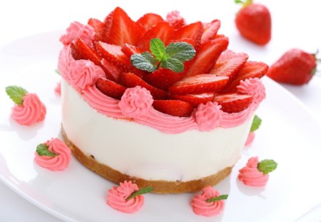 Strawberry desserts - stawberry cake, cream, desserts, food, fruits