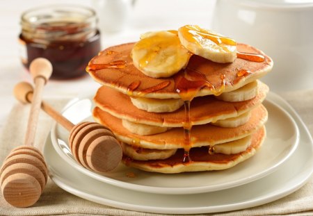 *** Pancakes *** - fresh, pancakes, food, bananas