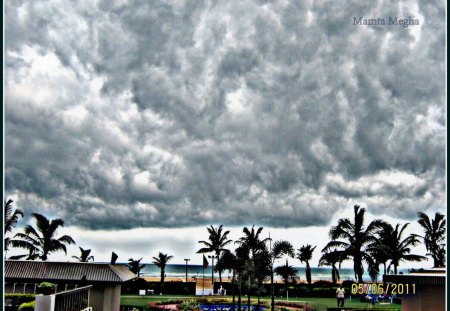 clouds - maya, meeetu, lipu, seeta