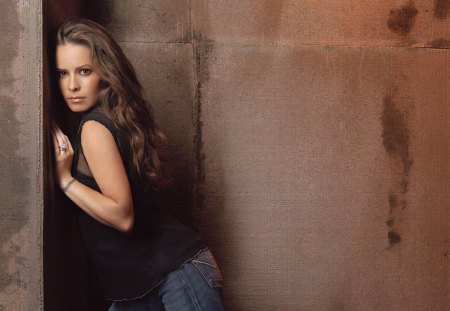 Holly Marie Combs - people, holly marie combs, beautiful, tv series, actresses, entertainment, charmed, celebrity