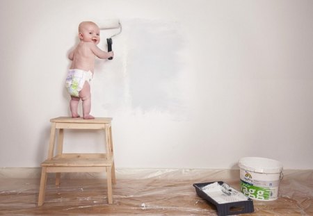 Painter - funny, baby, beautiful, blonde, love, eyes, blue, little, people, painter, sunshine, boy, green