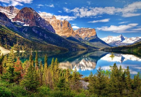 St. Mary lake - pretty, calm, reflection, mountain, shore, lake, nice, emerald, sky, clouds, trees, water, beautiful, snowy, Mzing, mirrored, lovely, peaks, river, nature, bright, clear, serenity