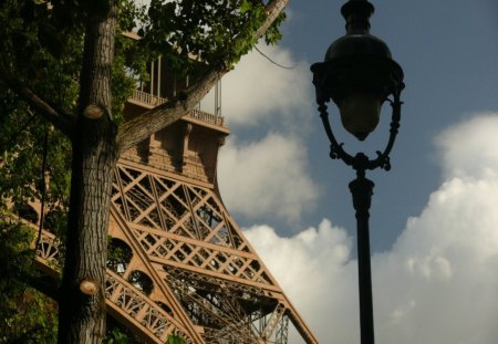 Paris - paris, amazing, green, enjoy, lamp, day