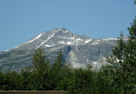 The Rockies mountains in BC - Canada 02 - sky, trees, photography, summit, mountains, white, grey, snow, blue